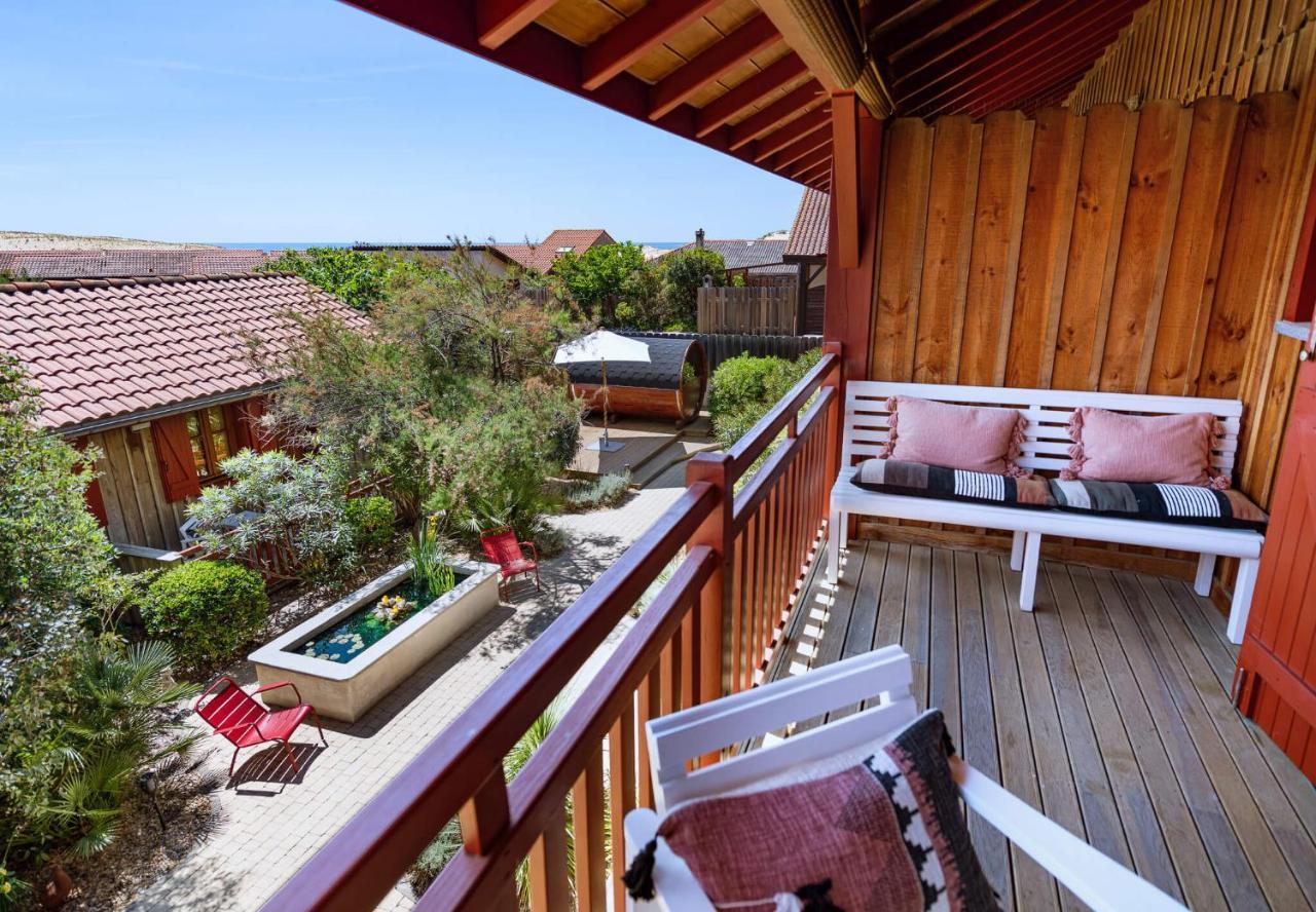 Hotel De La Plage กงตีส์-เลส์-แบงส์ ภายนอก รูปภาพ